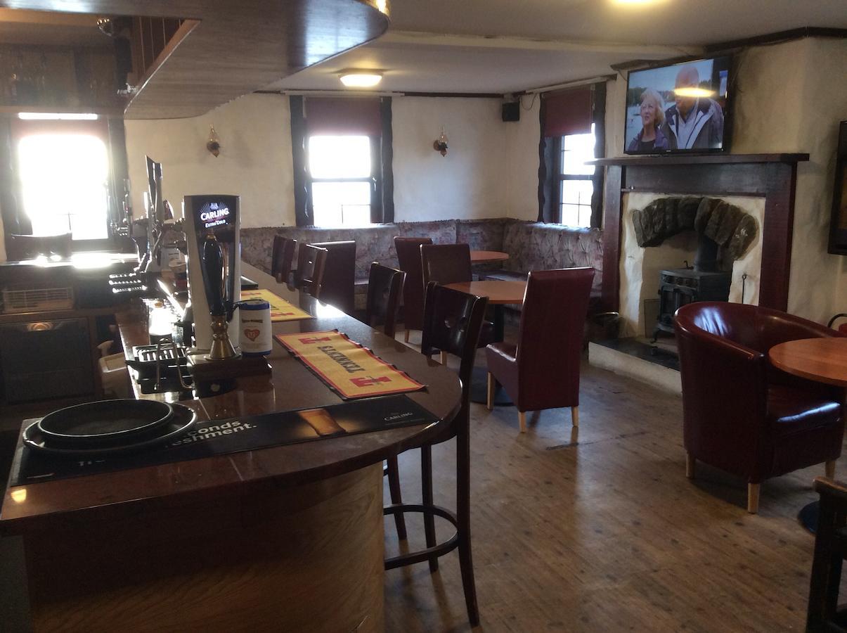 Polochar Inn Pollachara エクステリア 写真