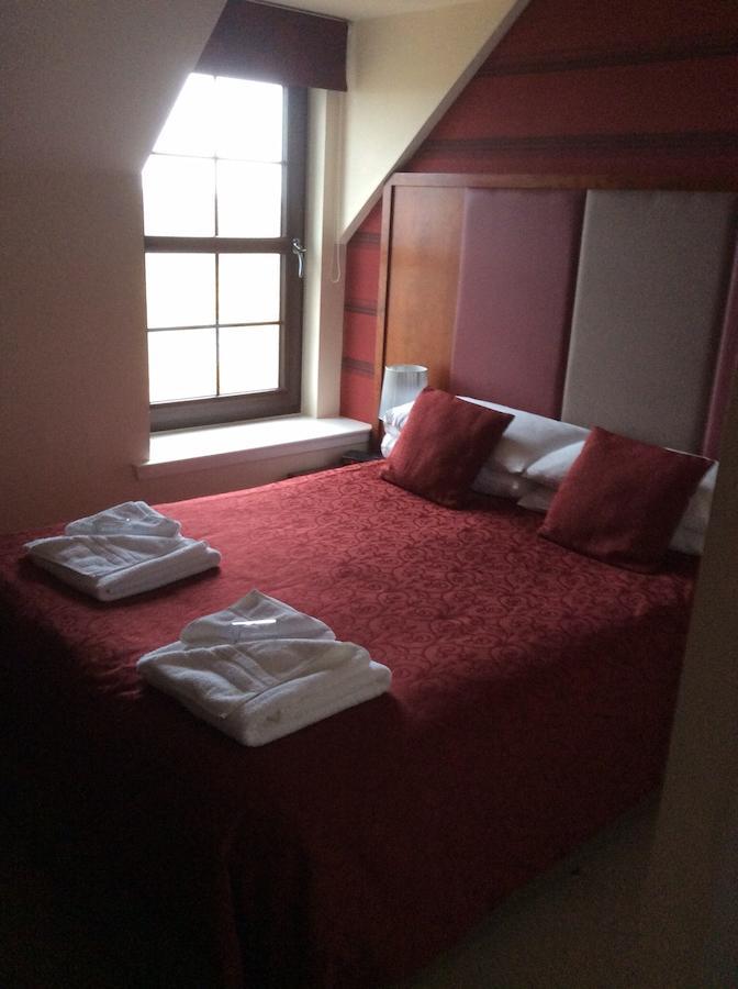 Polochar Inn Pollachara 部屋 写真